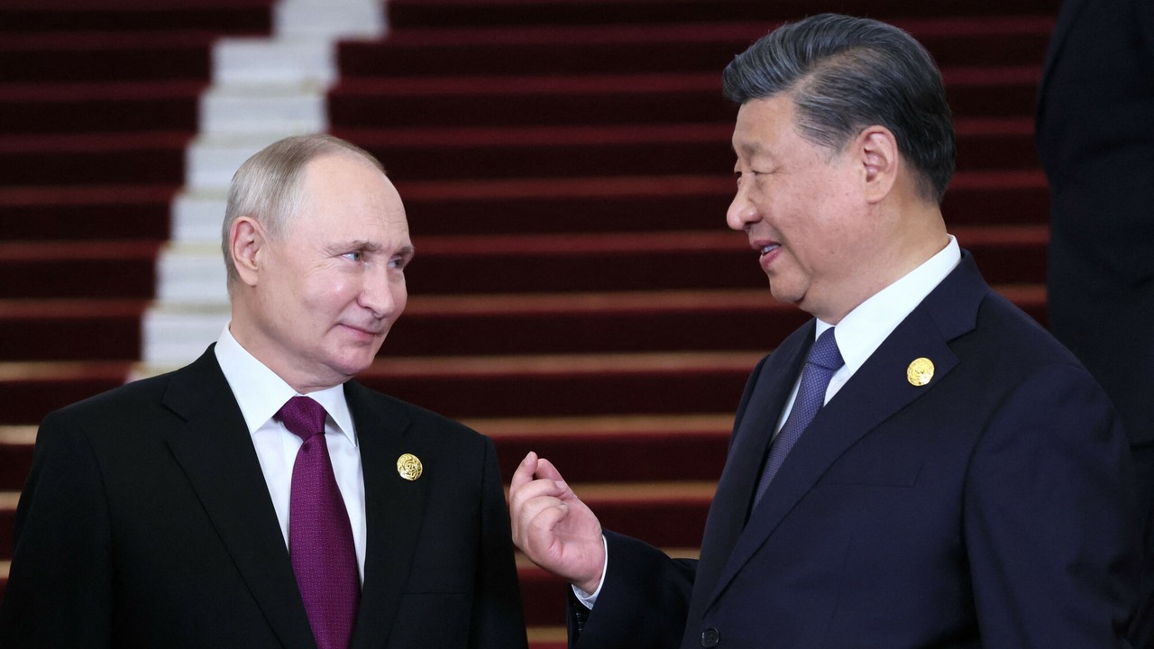 Izrael konta Iran. Władimir Putin i Xi Jinping reagują