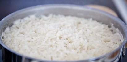Nigdy nie wylewaj wody po ryżu. Przeczytaj dlaczego
