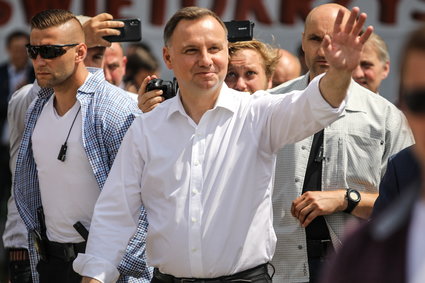 Andrzej Duda ujawnił majątek. "Spłacamy z Agatą kredyt, jak prawie każde małżeństwo"