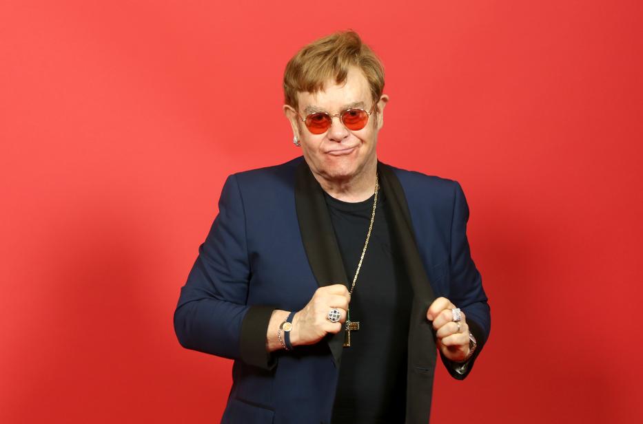 Elton Johnt sürgősen meg kell műteni Fotó: Getty Images