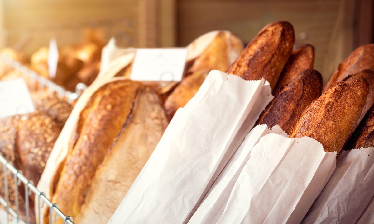 Najgorsze pieczywo z supermarketu. Nie chodzi o chleb w folii