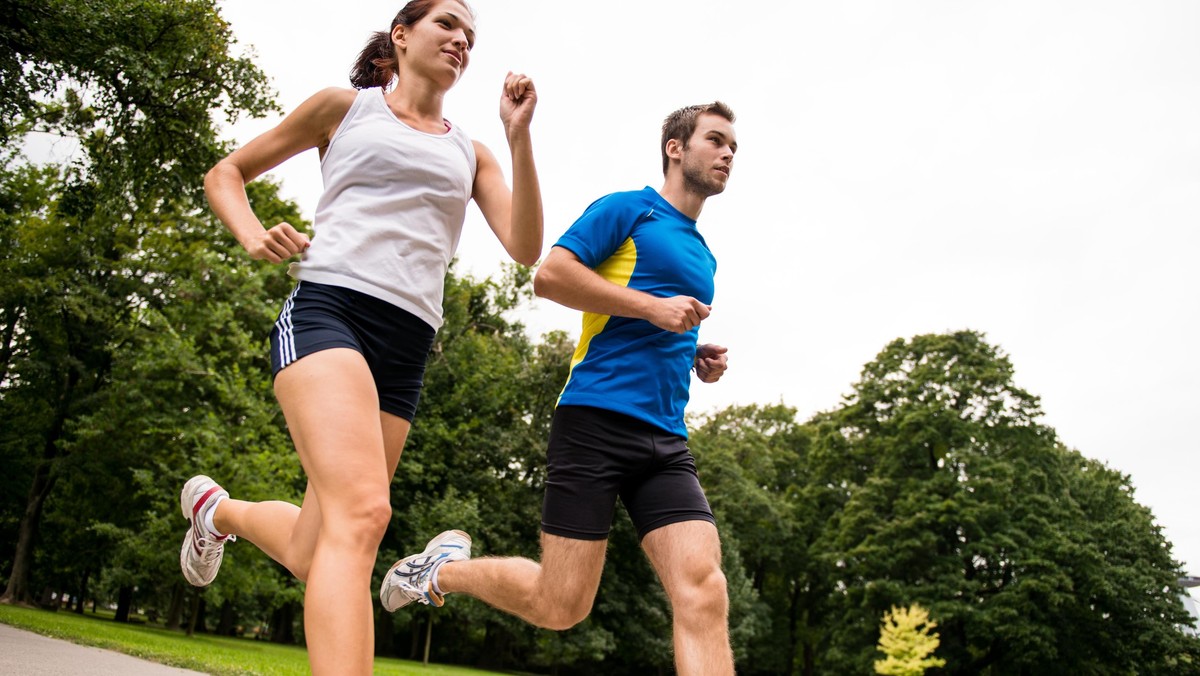 Kobieta mężczyzna zdrowie bieganie maraton