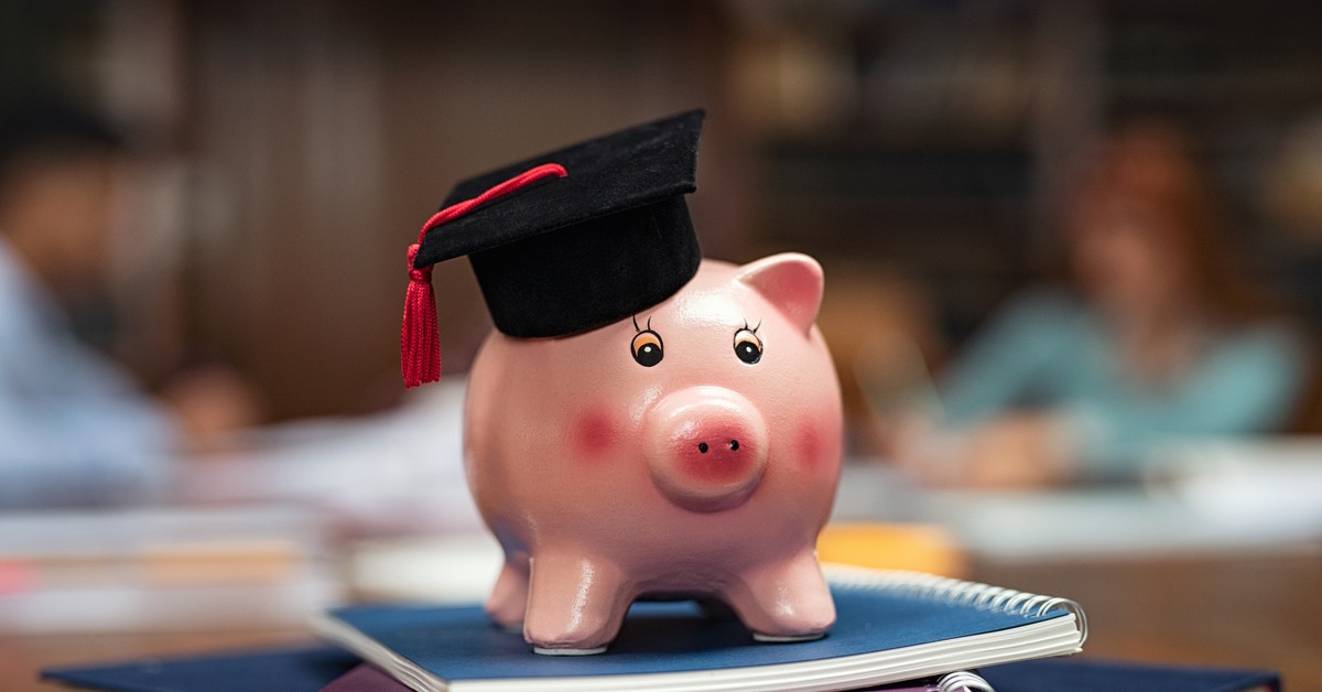 Dodatkowe pieniądze dla studentów w 2025 roku. Jakie świadczenia można uzyskać? Kto może zyskać dodatkowe pieniądze?