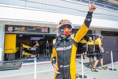 Robert Kubica: Niektórzy mówią, że prowadzę bolid jedną ręką. To nieprawda