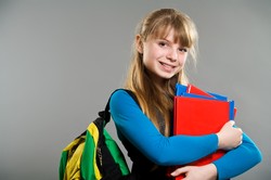 Umieszczanie reklam w podręcznikach jest niezgodne z prawem