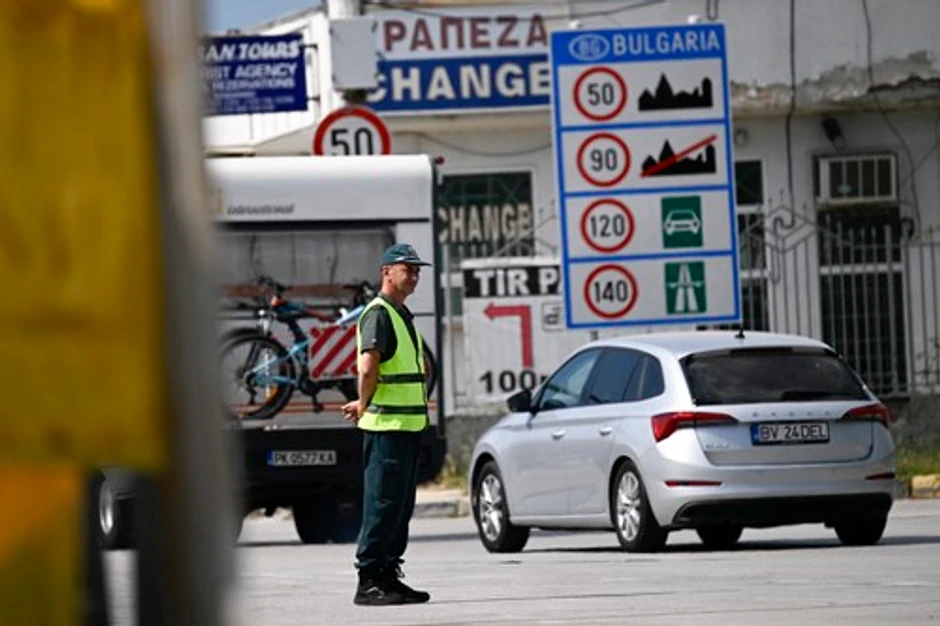 Grčka policija, Grčka granica