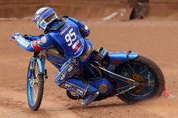 Żużlowa GP: Zmarzlik trzeci w Cardiff, zwycięstwo Lindbaecka