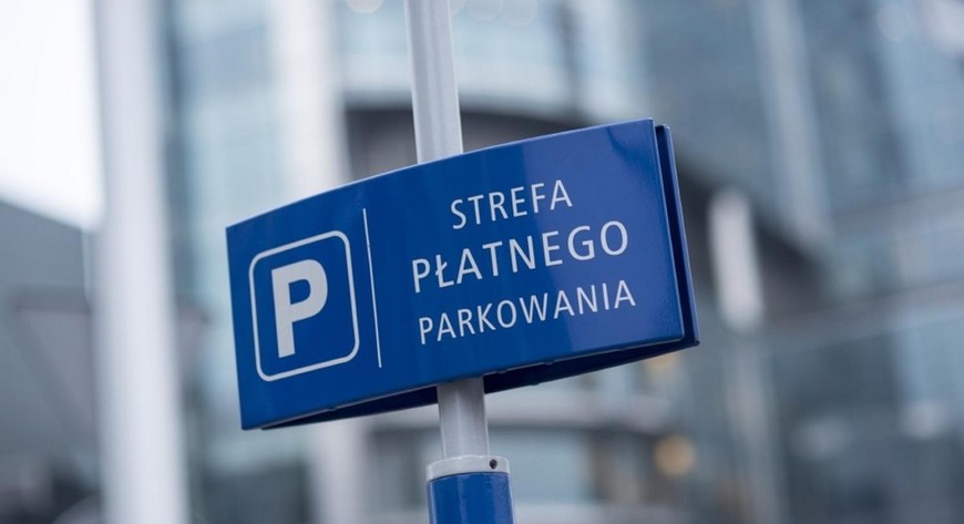 Pierwsze nowoczesne parkomaty stoją już na Saskiej Kępie i Kamionku, gdzie zaczęła działać Strefa Płatnego Parkowania Niestrzeżonego o łącznej powierzchni 6 km kw.