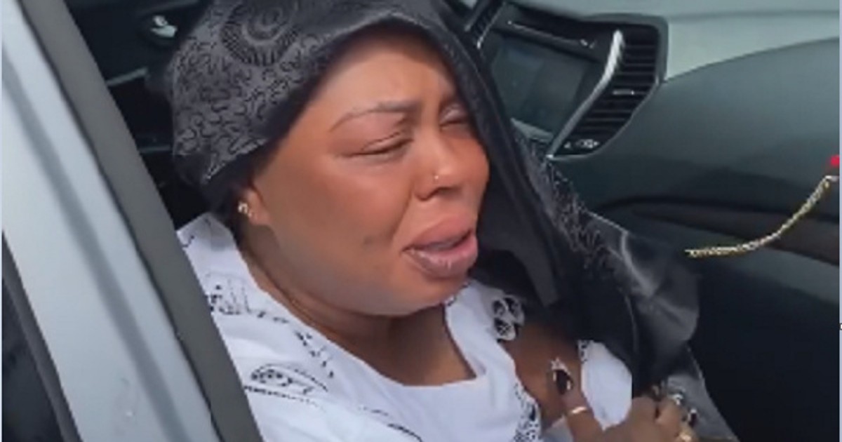 I'm unhappy and alone in a hateful world - Afia Schwarzenegger - Vimarsana News