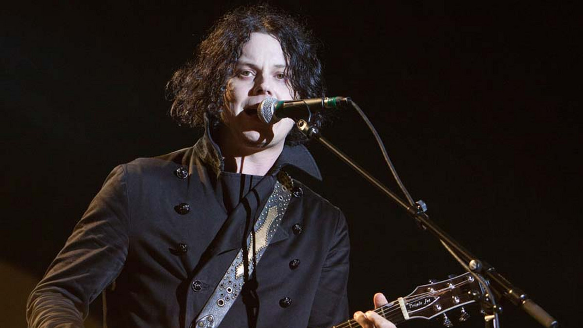 Jack White odczuwa pustkę po zakończeniu działalności The White Stripes.