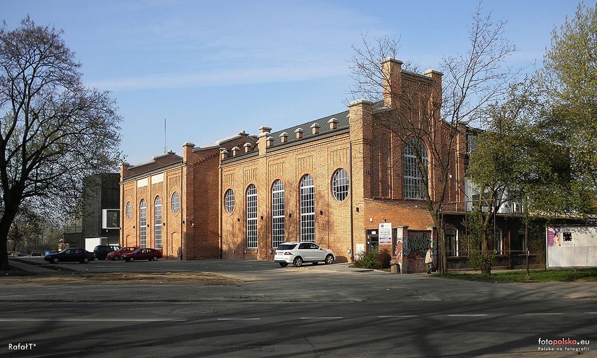 "Elektrownia" Radom By Rafał T (http://fotopolska.eu/541703,foto.html) [CC BY-SA 3.0 (https://creativecommons.org/licenses/by-sa/3.0)], via Wikimedia Commons