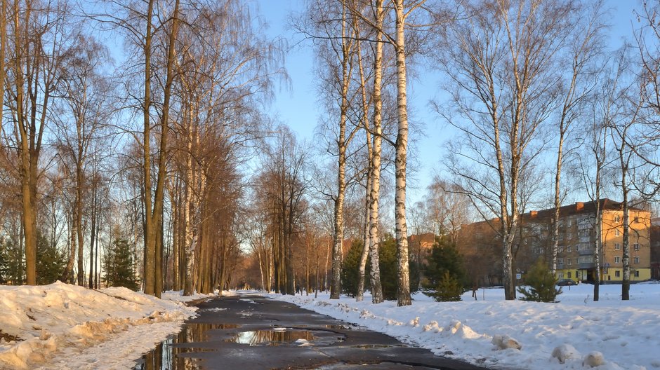 Pogoda na piątek. Będzie cieplej i dość słonecznie