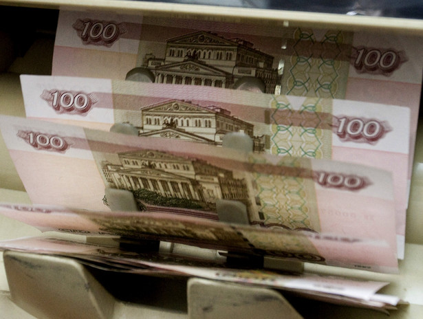 Rosyjski rubel w tym roku nie był jeszcze tak tani.