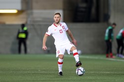 Maciej Rybus zostaje w Rosji. Jest komentarz Czesława Michniewicza