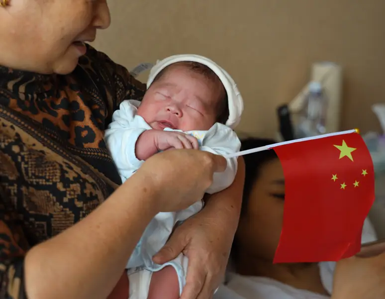 W Chinach rodzi się coraz mniej dzieci / VCG / GettyImages 