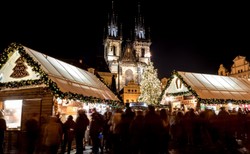 Najpiękniejsze jarmarki świąteczne. Gdzie wybrać się na bożonarodzeniowe zakupy?