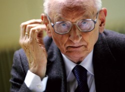 Bartoszewski o Steinbach: Ignorować ją!