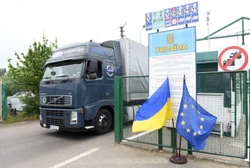 Protest przewoźników na granicy z Ukrainą. "Straty branży idą w miliony"