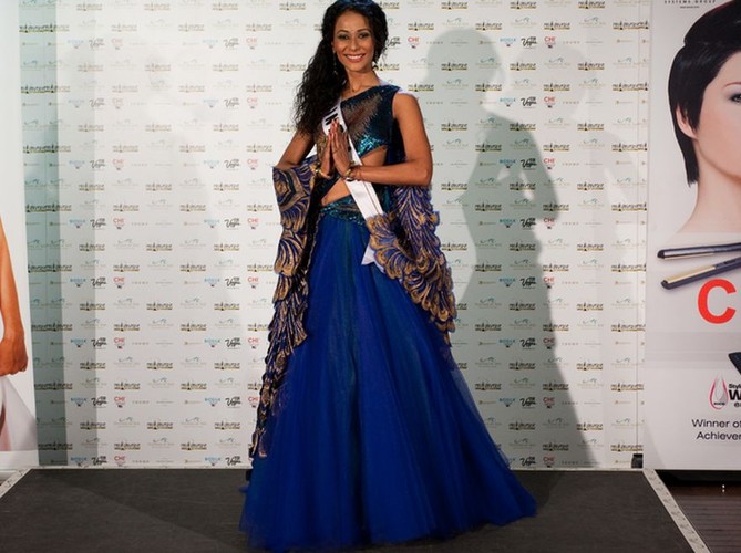 Miss Indii w stroju narodowym