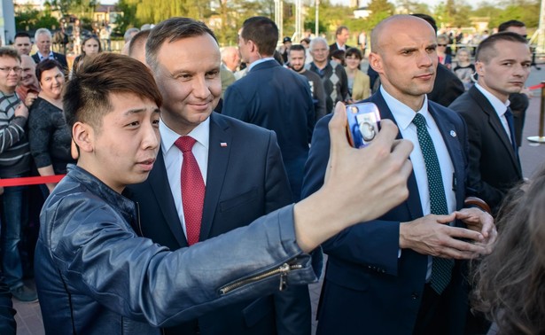 Duda nie jest samodzielnym politykiem? Prezydencki minister komentuje NAJNOWSZY SONDAŻ