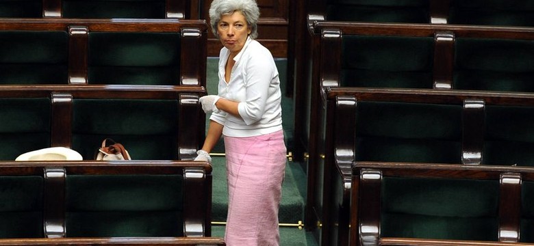 Kto przestrzelił szybę w biurze Nelli Rokity? Mają trop