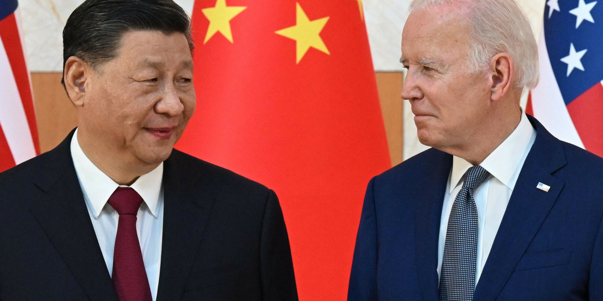 Przywódca Chin Xi Jinping oraz prezydent USA Joe Biden