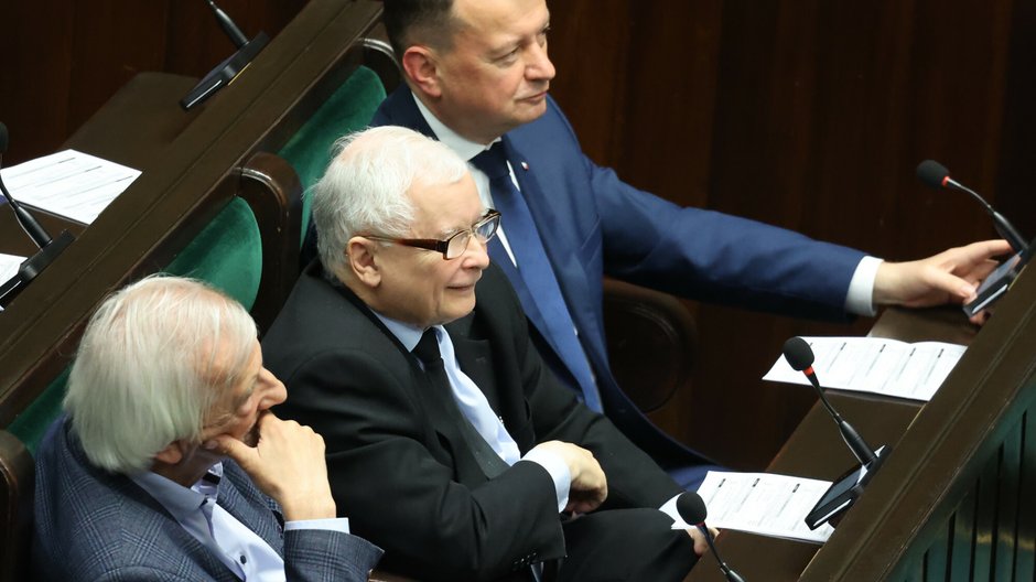 W PiS widać przedwyborczą ofensywę ustawodawczą. Na zdjęciu od lewej Ryszard Terlecki, Jarosław Kaczyński i Mariusz Błaszczak