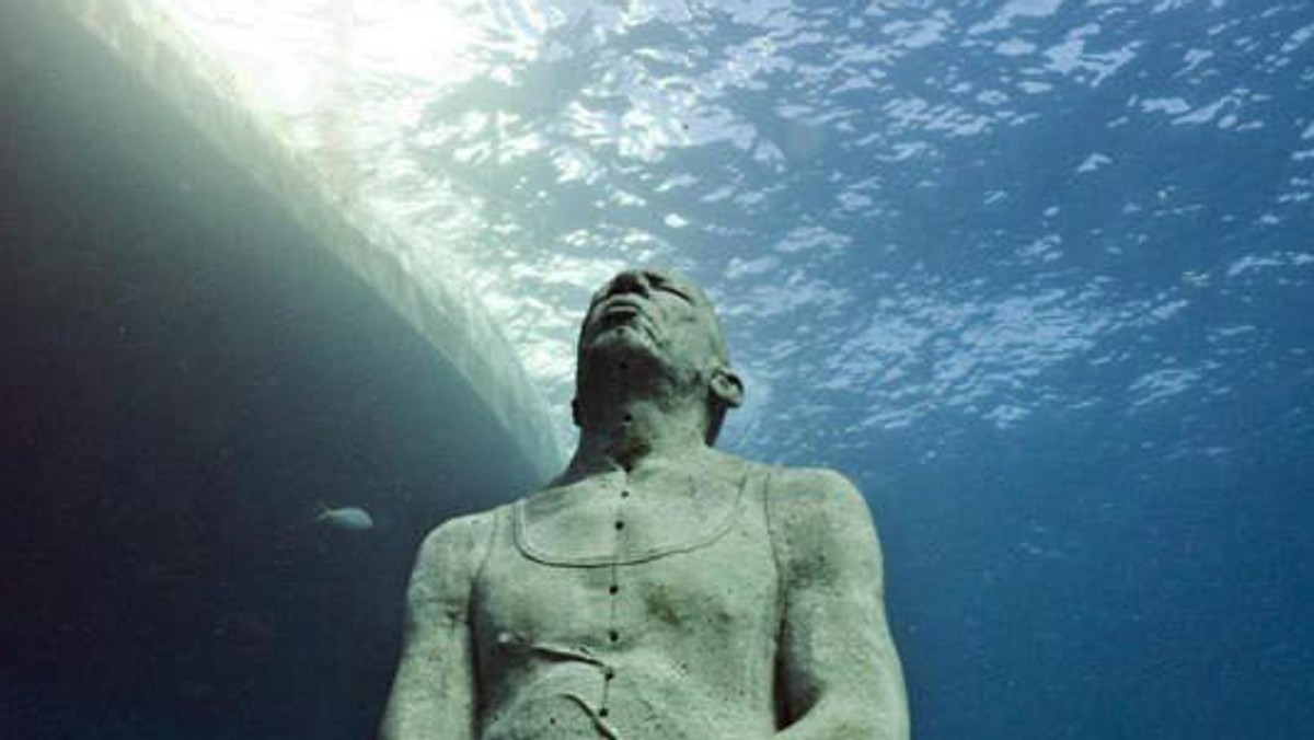 MEXICO SCULPTURE UNDERWATER MUSEUM