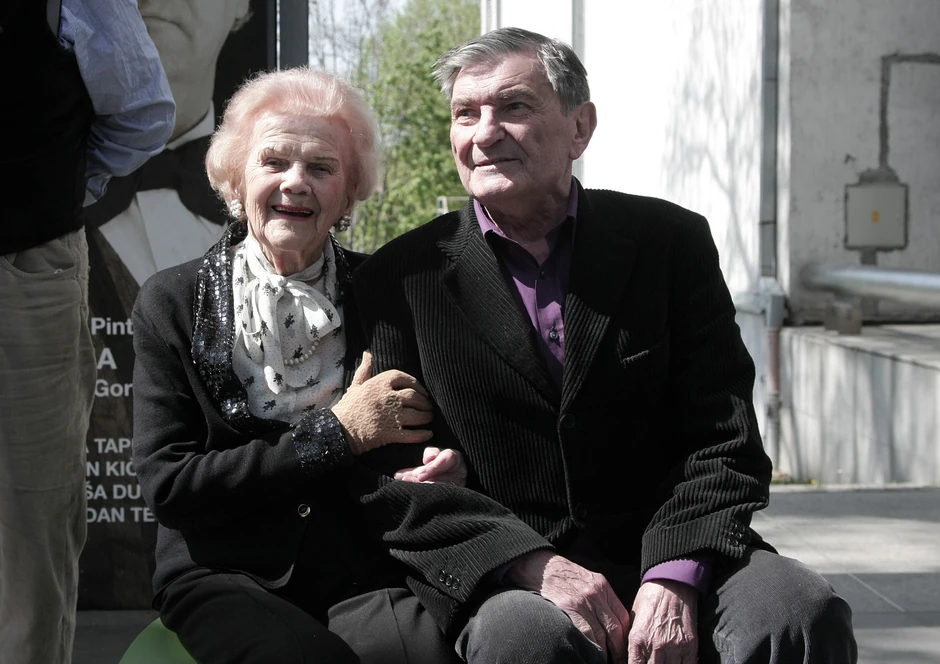 Prijatelji: Sa koleginicom Brankom Veselinović