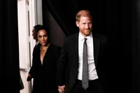 Powrót księcia Harry'ego i Meghan do Wielkiej Brytanii to "pocałunek śmierci" dla ich kariery. "Sami przypieczętowali koniec"