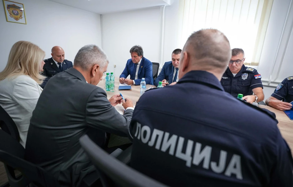 Bratislav Gašić u poseti PU Pirot 