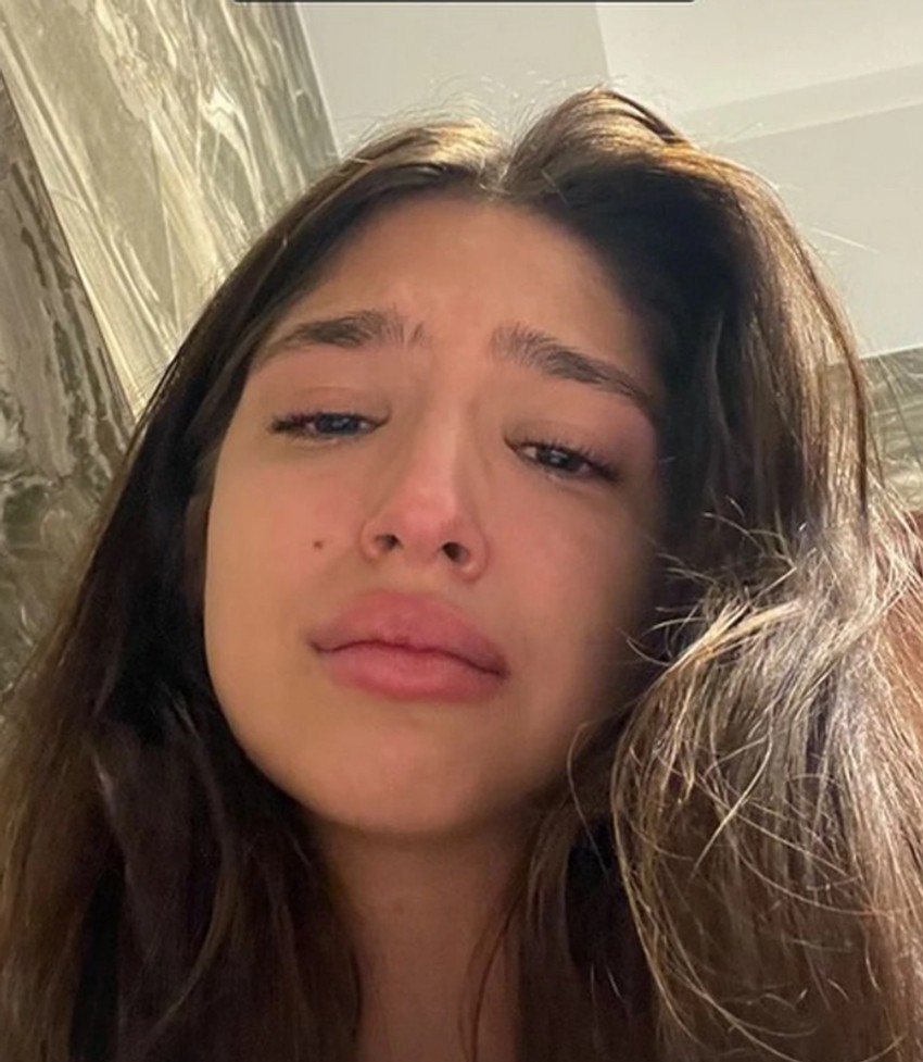 Đina Džinović u suzama