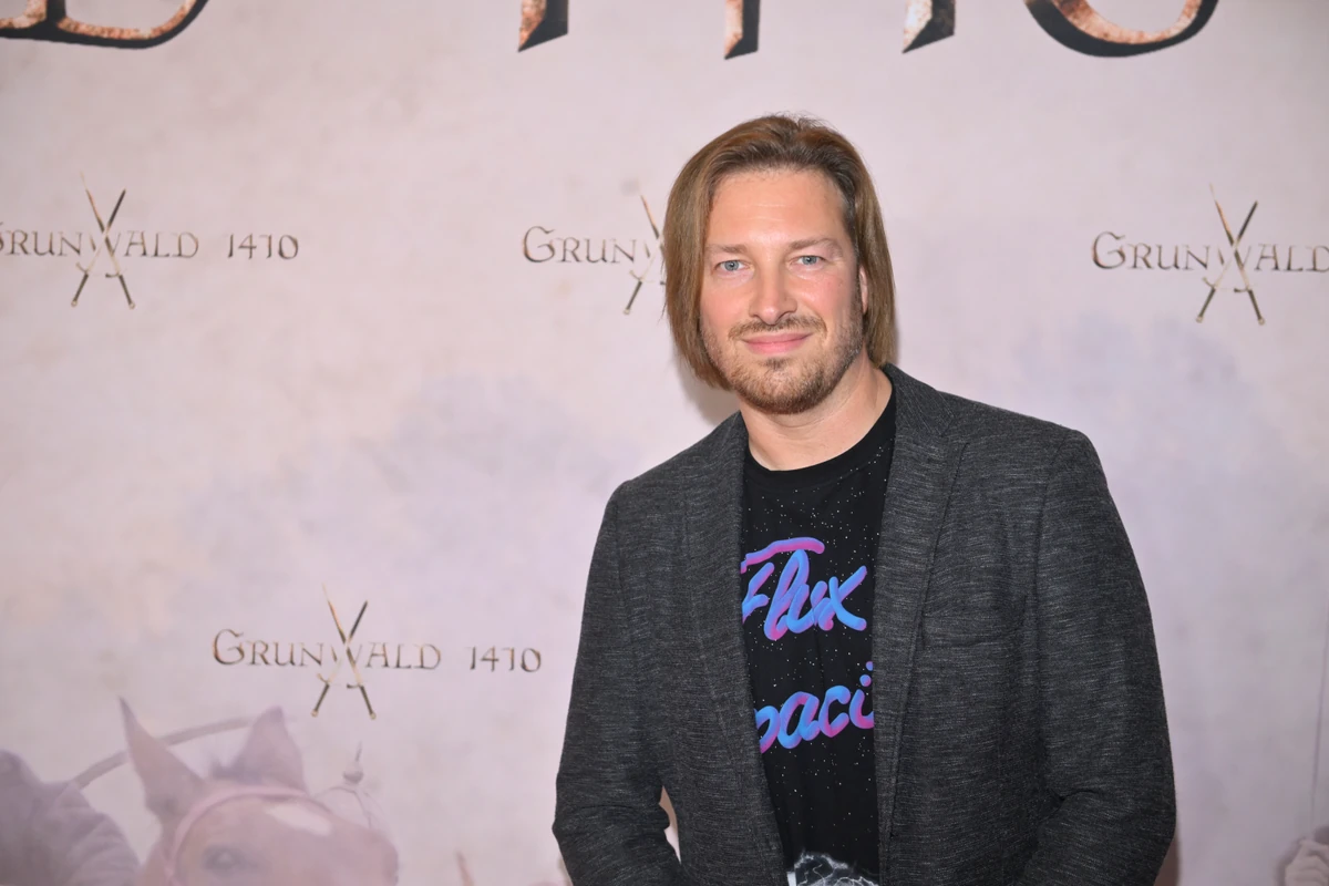 Gwiazdor "M jak miłość" zachorował na raka. Jak czuje się dziś?