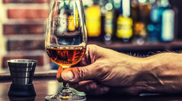 Badania: Alkohol w małych ilościach dobrze robi przed jak i po zawale