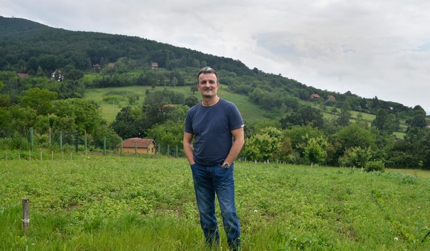 Ivan Milinković sagradio vikendicu na Kosmaju