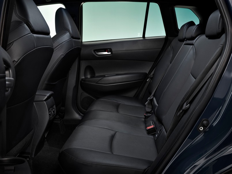 Nowa Toyota Corolla Cross 2025