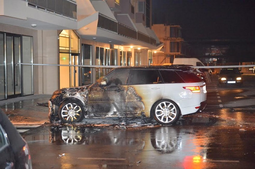 Ostaci "rendž rovera" posle ugašenog požara