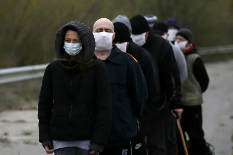 Scena wymiany więźniów wojennych. Kijów zwolnił cztery osoby, samozwańcza republika z Ługania - 11