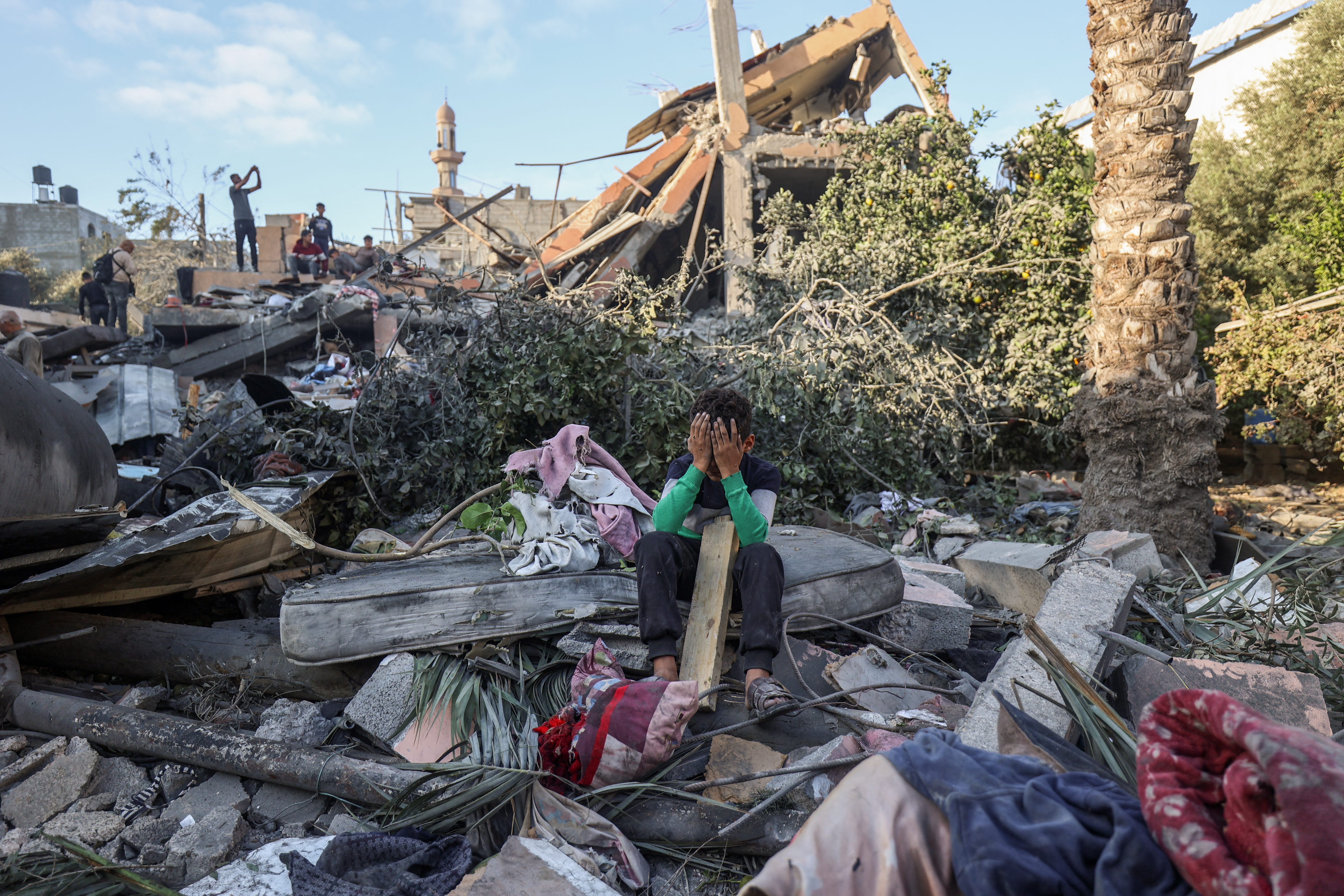 Israel bombardiert Gaza nach Soldaten-Tod - Waffenruhe bleibt bestehen