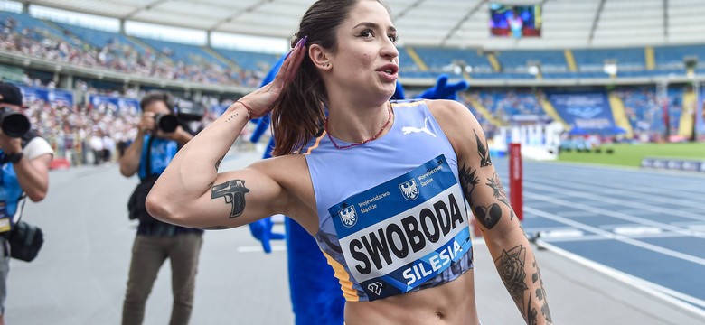 Ogień! Ewa Swoboda wzięła udział w specjalnej sesji zdjęciowej [WIDEO]