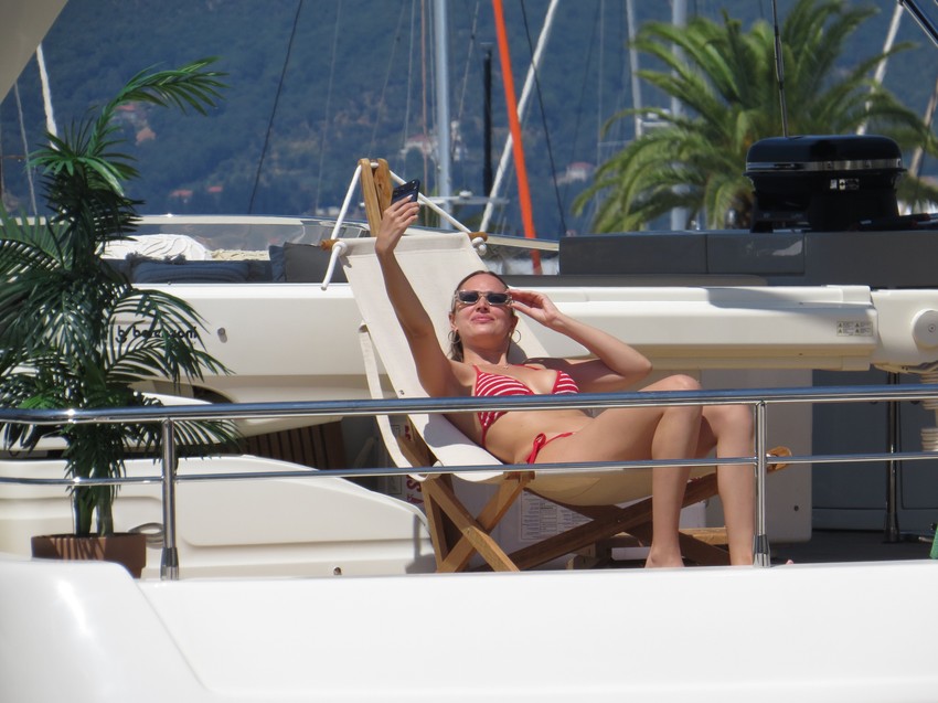 Aleksandra Prijović paparaco