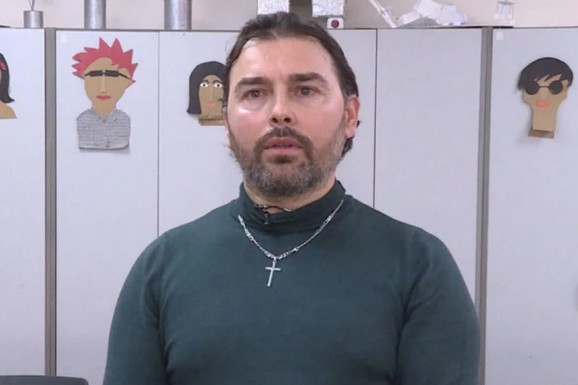 "OTAC MI JE BIO NAJVEĆA PODRŠKA, PUT JE BIO TRNOVIT" Priča beogradskih nastavnika u školi za decu sa oštećenim sluhom nikoga ne ostavlja ravnodušnim