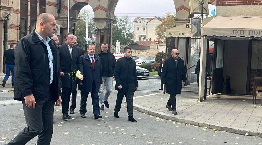 Ivica Dačić sa sinom i Aleksandrom Antićem