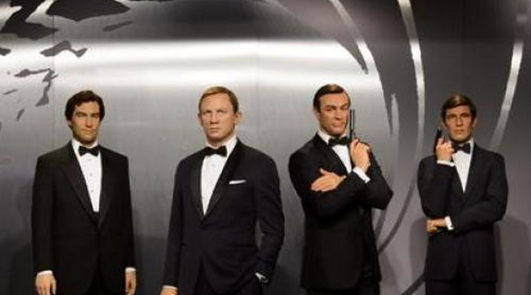 Láttál már ennyi 007-es ügynököt egy rakáson?