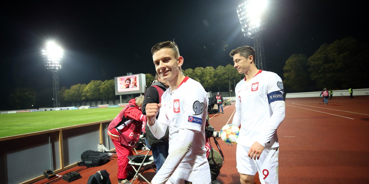 Sebastian Szymański i Robert Lewandowski.