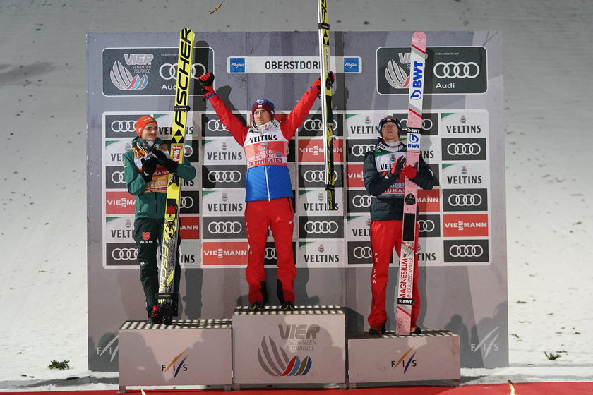 W 2017 roku Stoch okazał się najlepszy w konkursie w Oberstdorfie, tyle że na dużej skoczni