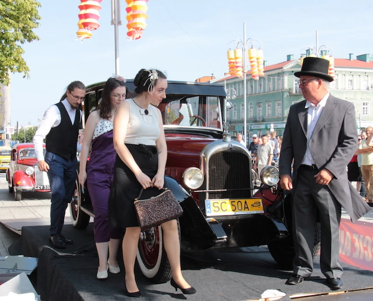 Klasyki w Częstochowie. Konkurs elegancji na rynku