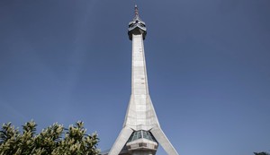 Avala toranj 300418 RAS foto o bunic preview