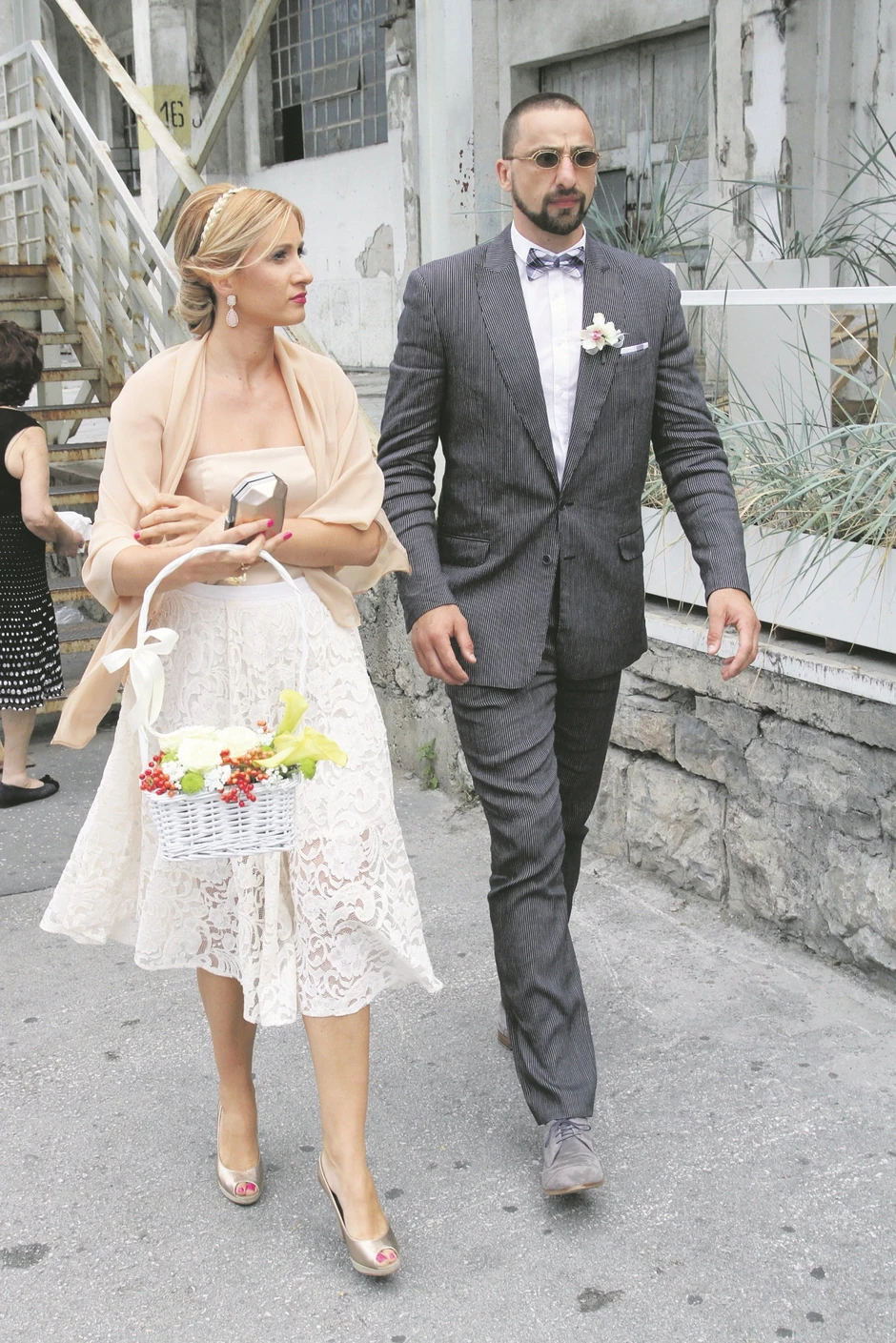 Kume, izgore ti kesa: Raško Katić sa suprugom