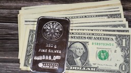 200 proc. od początku kadencji trumpa. ceny srebra ustanowiły historyczny rekord